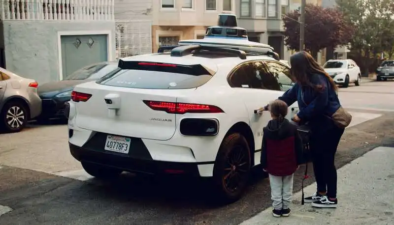 How to Book a Waymo Ride