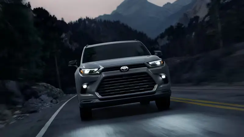 2025 Toyota Grand Highlander Hybrid