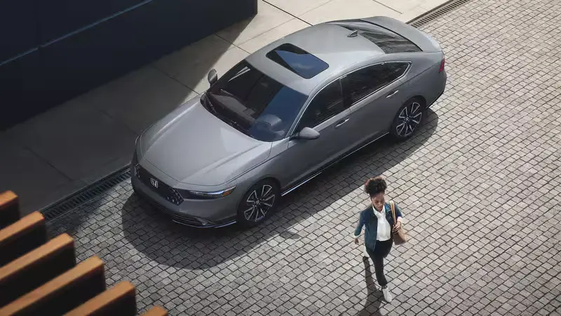 cheap cars that look expensive